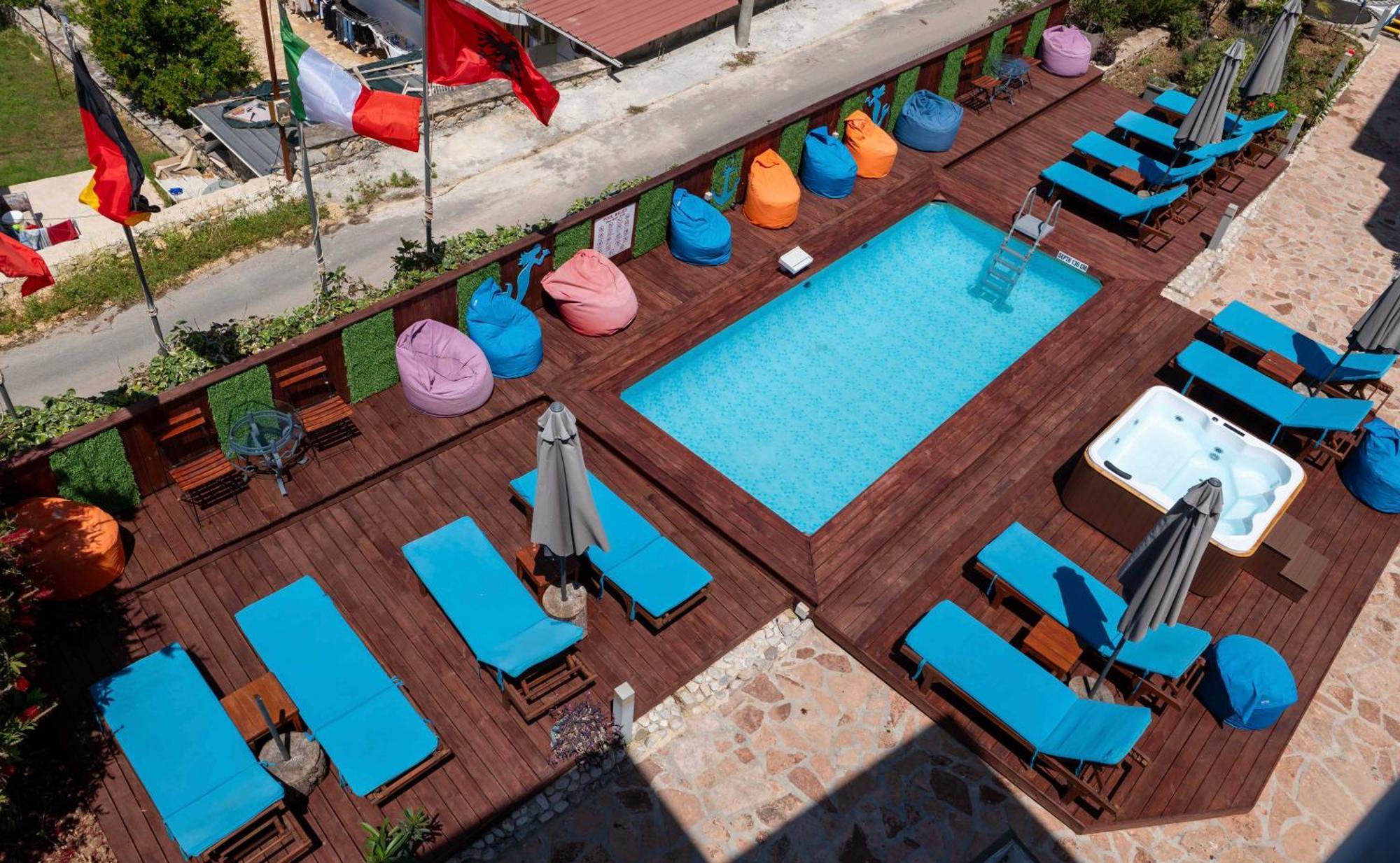 Hotel Two Mermaids Ksamil Exterior photo