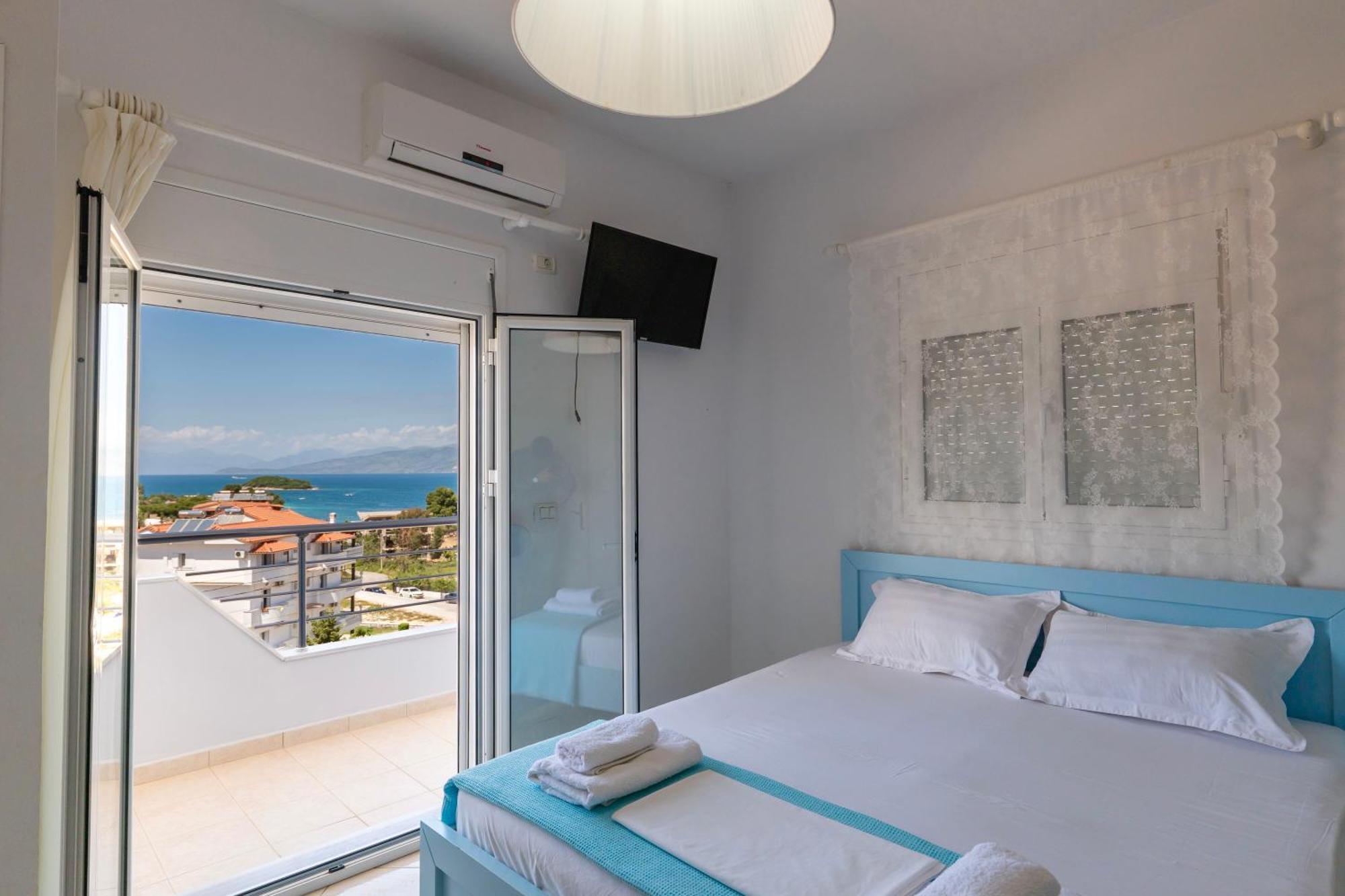 Hotel Two Mermaids Ksamil Exterior photo