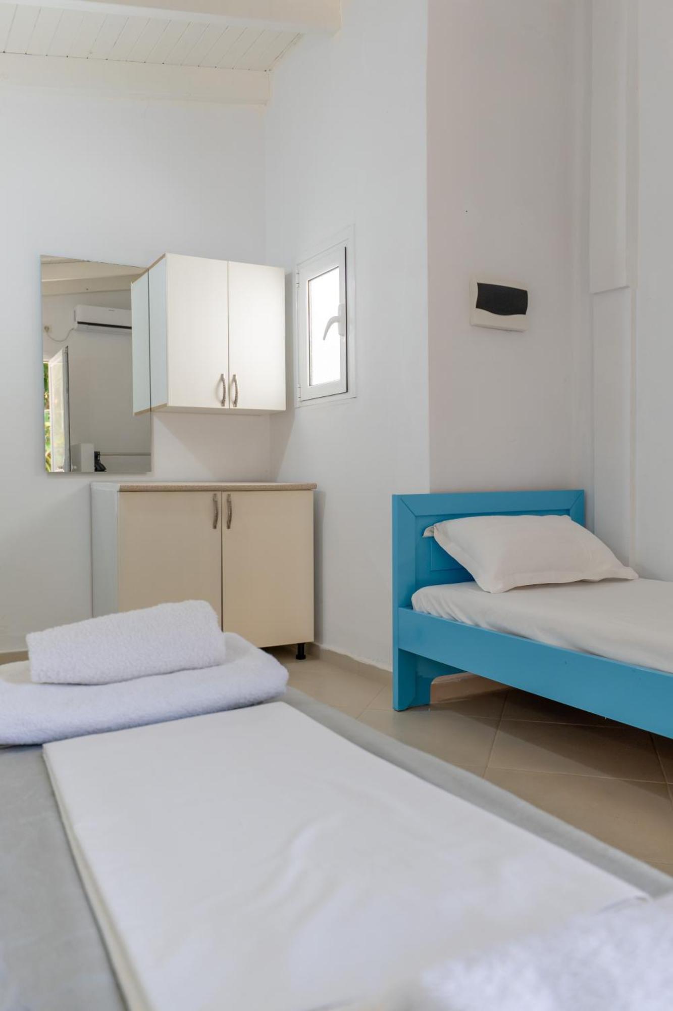 Hotel Two Mermaids Ksamil Exterior photo